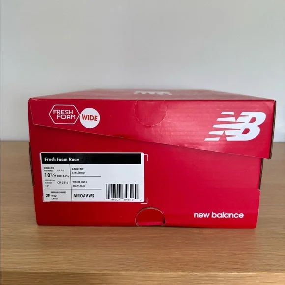 New Balance Black and White Sneakers - Picture 7 of 7